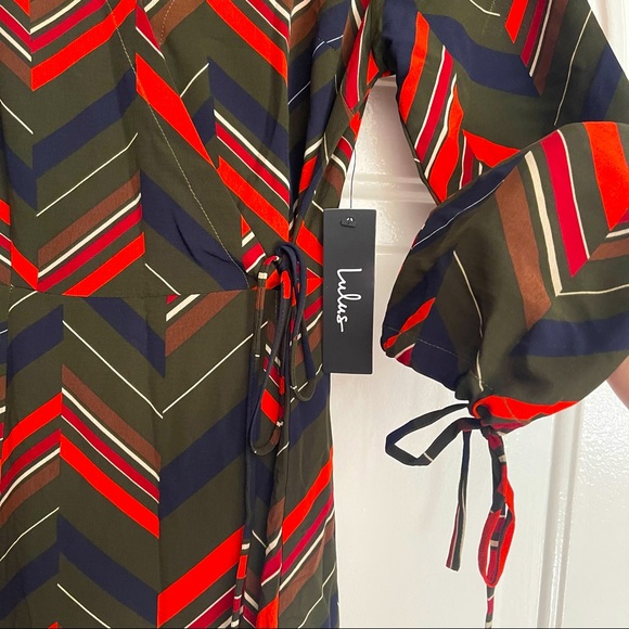 Dress - Picture 5 of 6